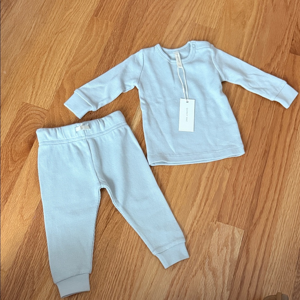 Quincy Mae Soft Blue Waffle Baby Set